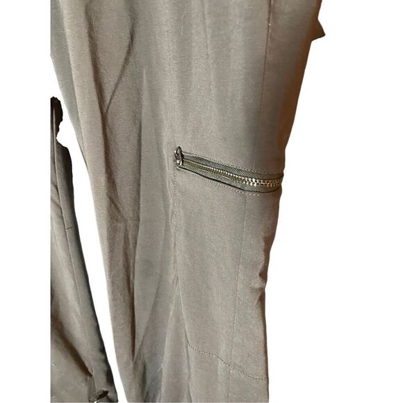 Koppen women’s green, hiking trail convertible pants size 2 - Picture 4 of 6